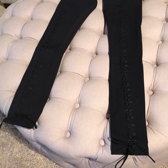 BCBG MAXAZRIA Elin Lace-Up Legging - Picture 4 of 6